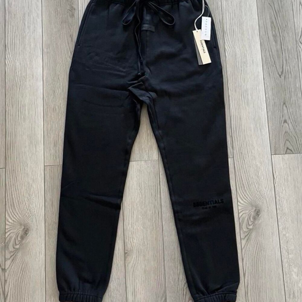 Medium Size Fear of God Essentials SS22 Sweatpants Stretch Limo Black